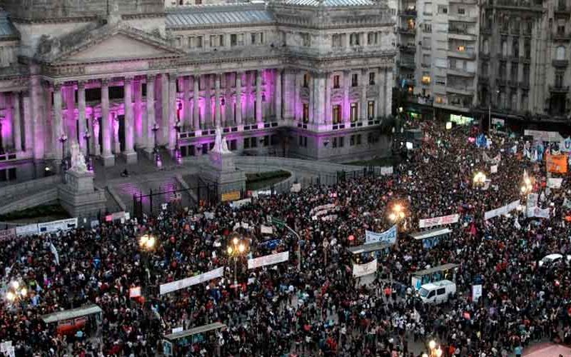 Movilizaciones y cortes por el día de la mujer