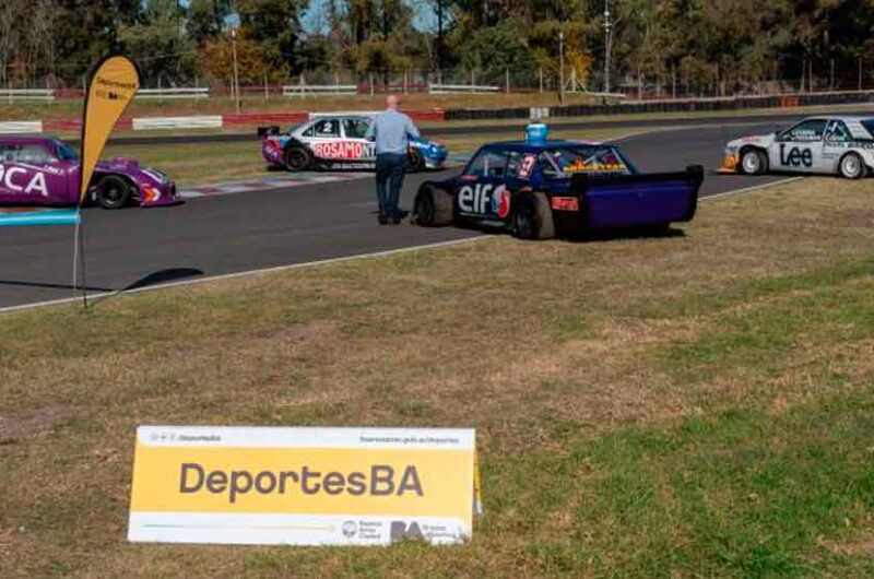 Homenaje a Juan María Traverso en el Autódromo porteño