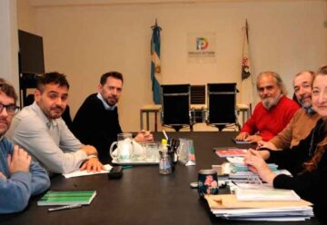 La Defensora del Pueblo mantuvo un encuentro con las nuevas autoridades del IGE
