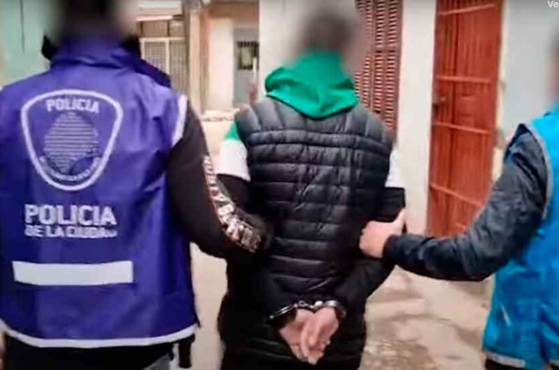 Le confió a la Policía la identidad de su abusador a través de una carta