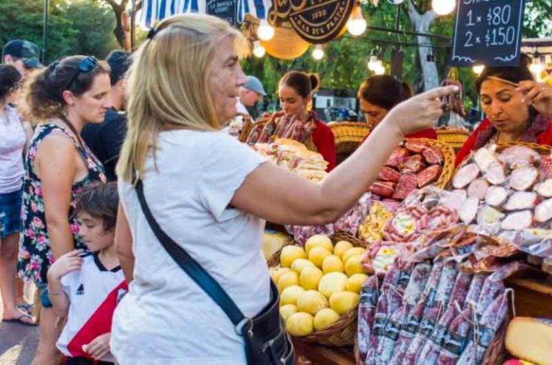 La feria de productos saludables y típicos Llega a Villa Urquiza