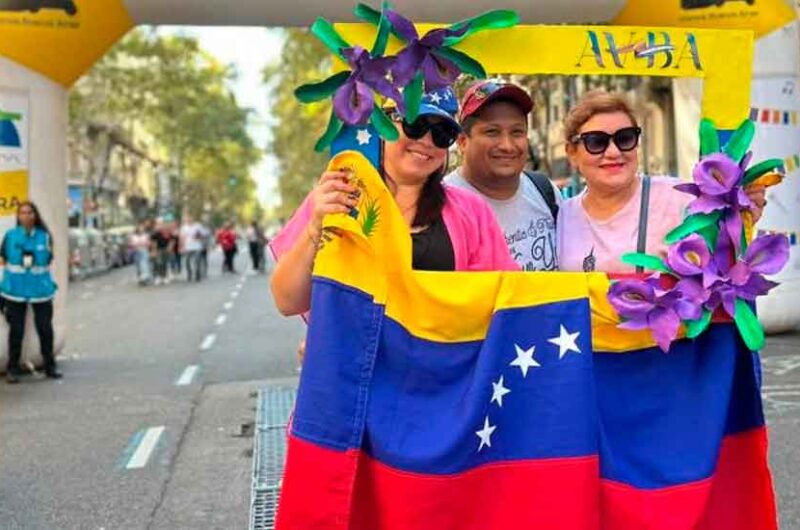 Se realiza la Feria Migrante para celebrar la cultura venezolana