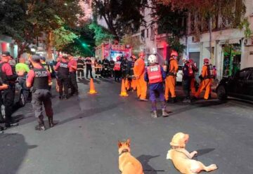 Una explosión causó un derrumbe en un edificio de departamentos